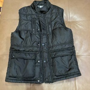 Size M boys vest